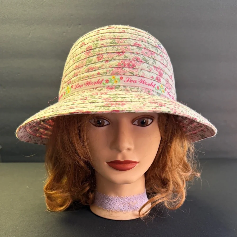 SeaWorld Floral Sun Hat Adult OS Pink White Braided 100% Cotton Wide Brim Beach